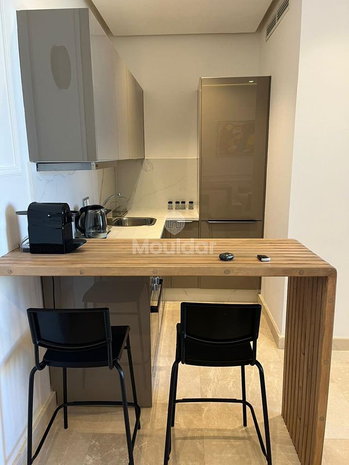 Studio for Rent: Elegance in Casablanca, 55m² on the 5th Floor - Photo 10