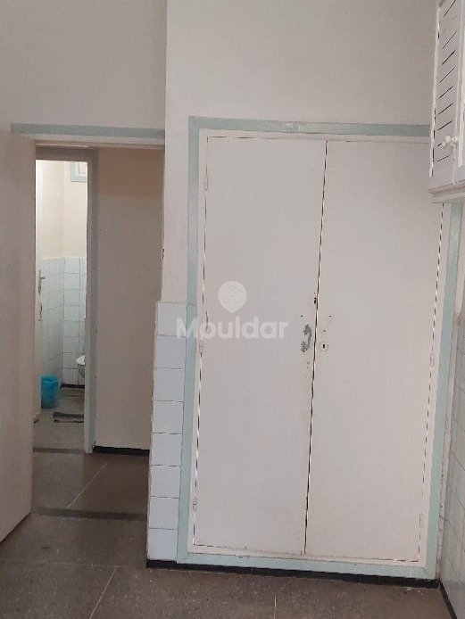 شقة تحتاج إلى تجديد في حي السلام: فرصة لا تفوت - Photo 6