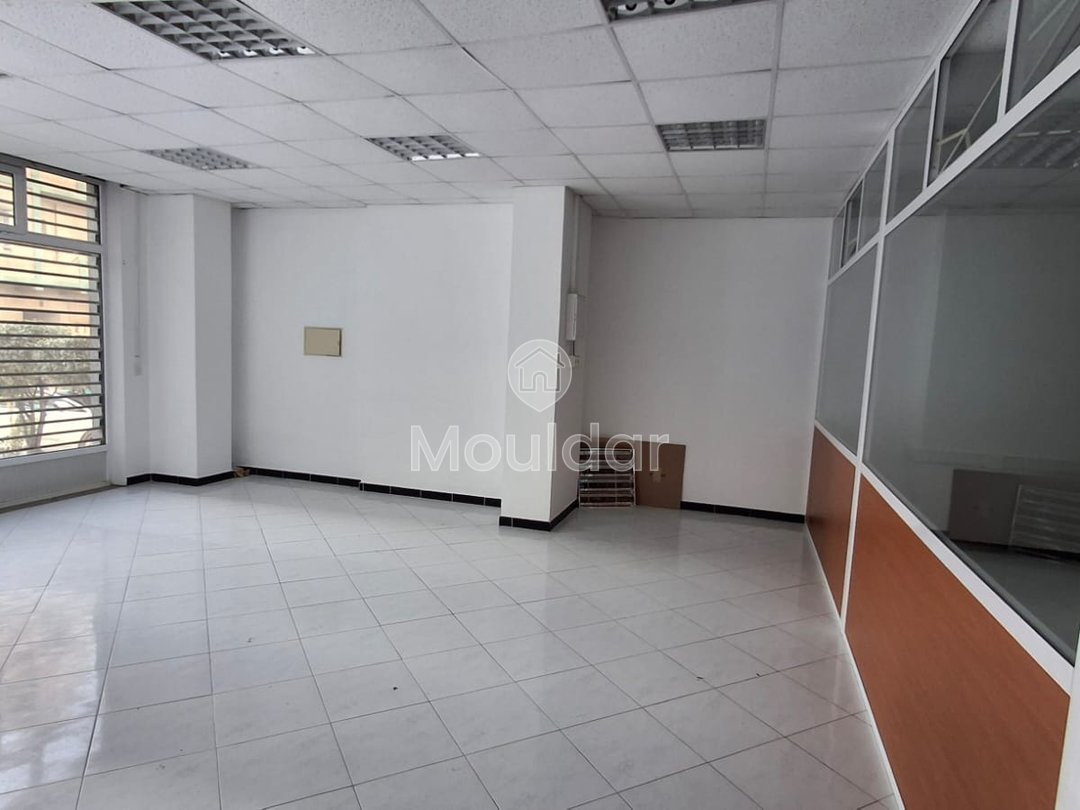 إيجار محل تجاري وسط المدينة طنجة - 185م² متاحة - Photo 7