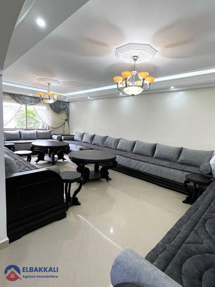 For sale: Spacious 3-bedroom apartment in Tangier - Iberia - Photo 5