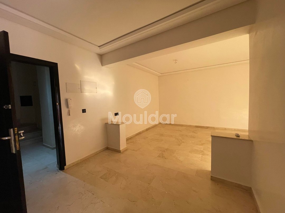 Te huur: Charmant 2-kamer appartement in Marrakech, Hay Izdihar - Photo 1