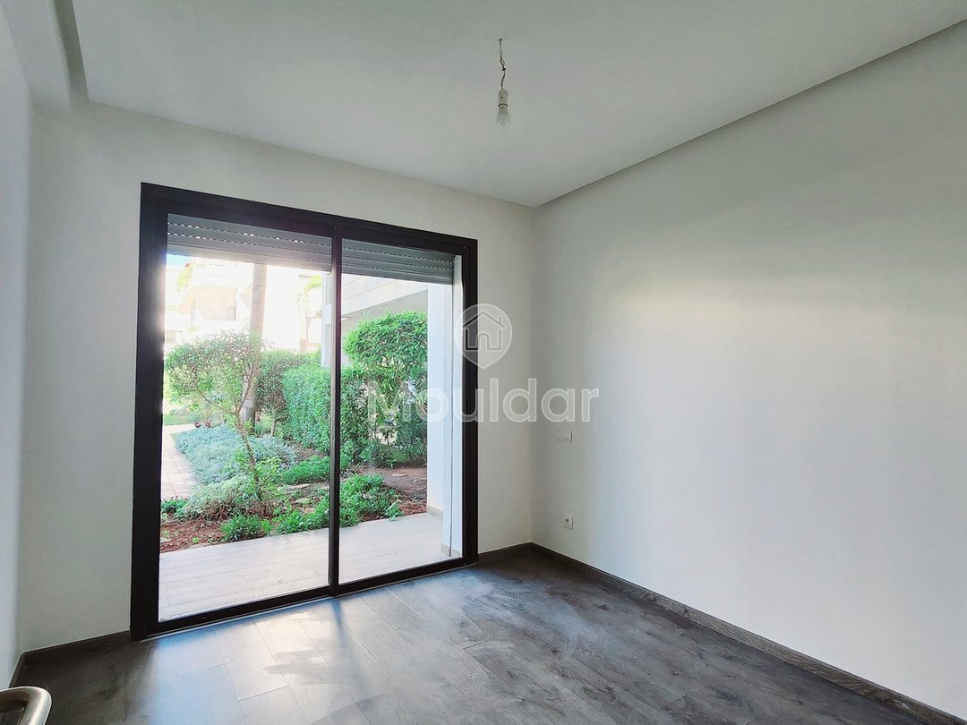 Appartamento in affitto a Dar Bouazza: 3 camere confortevoli - Photo 1