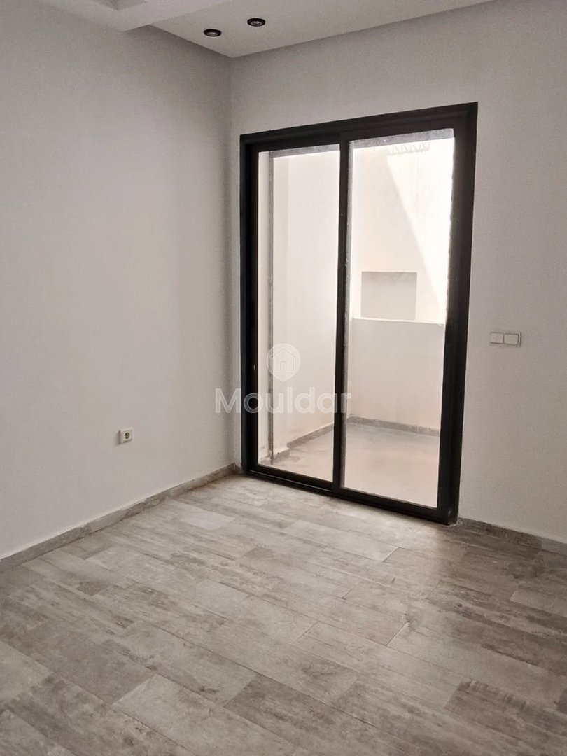 Apartment for Sale in Kénitra: 2 Bedrooms, 87m² - Photo 2