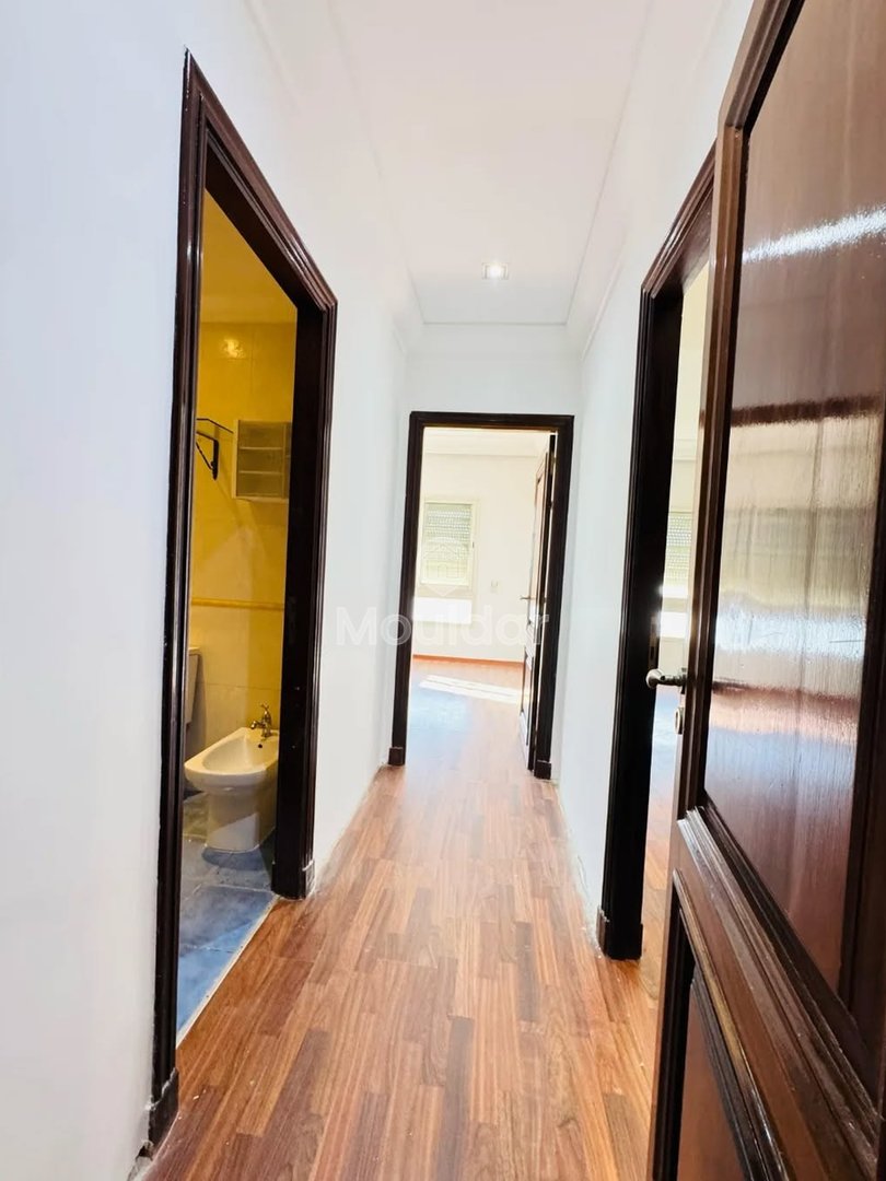 شقة للإيجار في الدار البيضاء: 3 غرف، 130م² - Photo 9