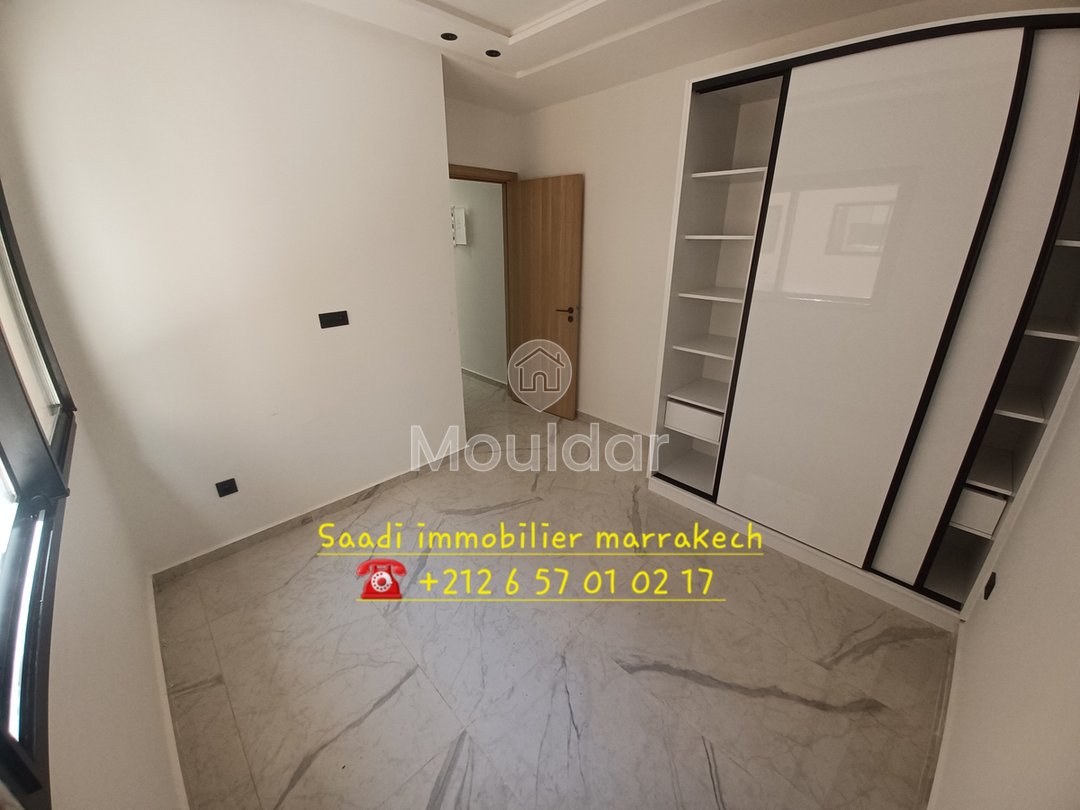 1-Bedroom Apartment for Sale in Marrakech - Guéliz - Photo 3