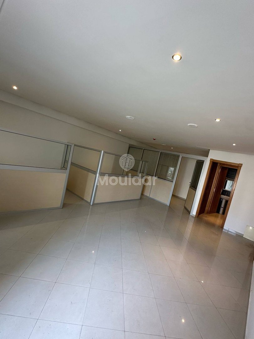 Ufficio in Vendita a Casablanca Maarif - 67m² di Potenziale - Photo 3