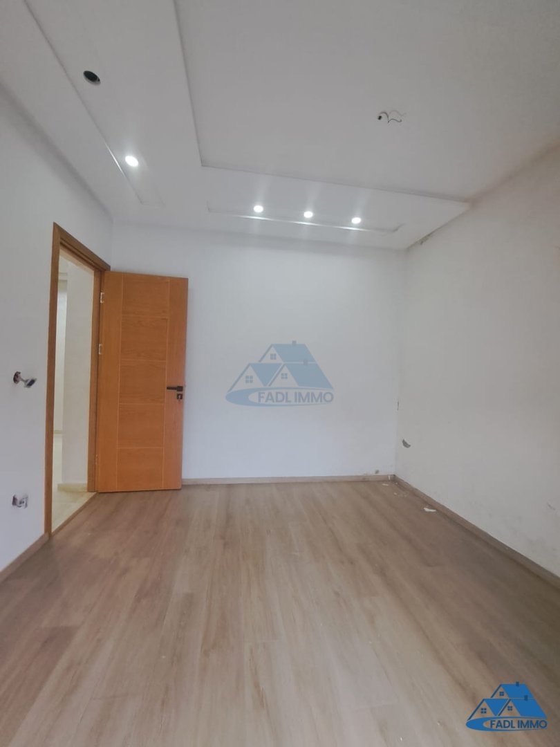 SALE OF A NEW VILLA OF 244 M2 AT GOLF KENITRA - Photo 4