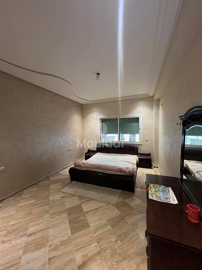 Zu verkaufen: Großzügige 3-Zimmer-Wohnung in Fès - Photo 4