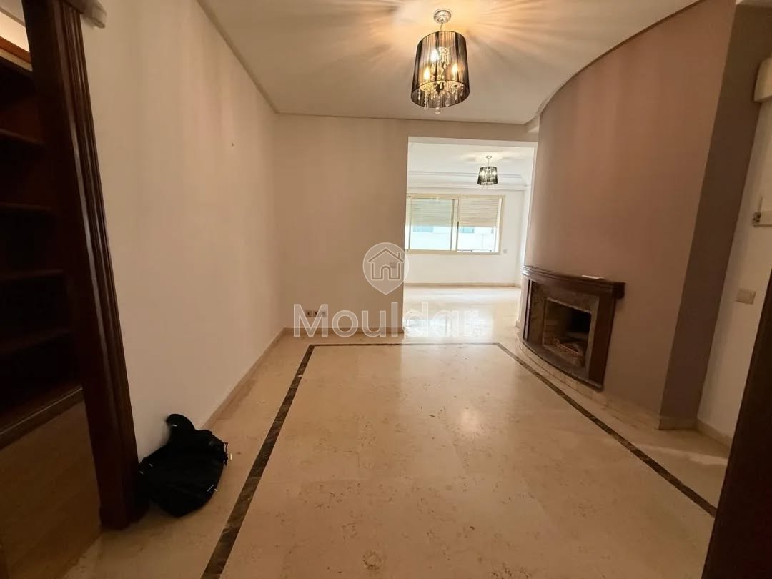 Charmantes Apartment zur Vermietung in Casablanca, Bourgogne - 110m² - Photo 8
