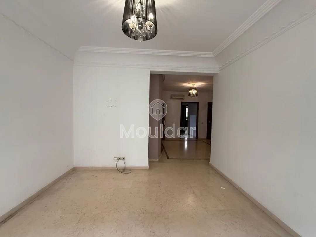 Charmantes Apartment zur Vermietung in Casablanca, Bourgogne - 110m² - Photo 7