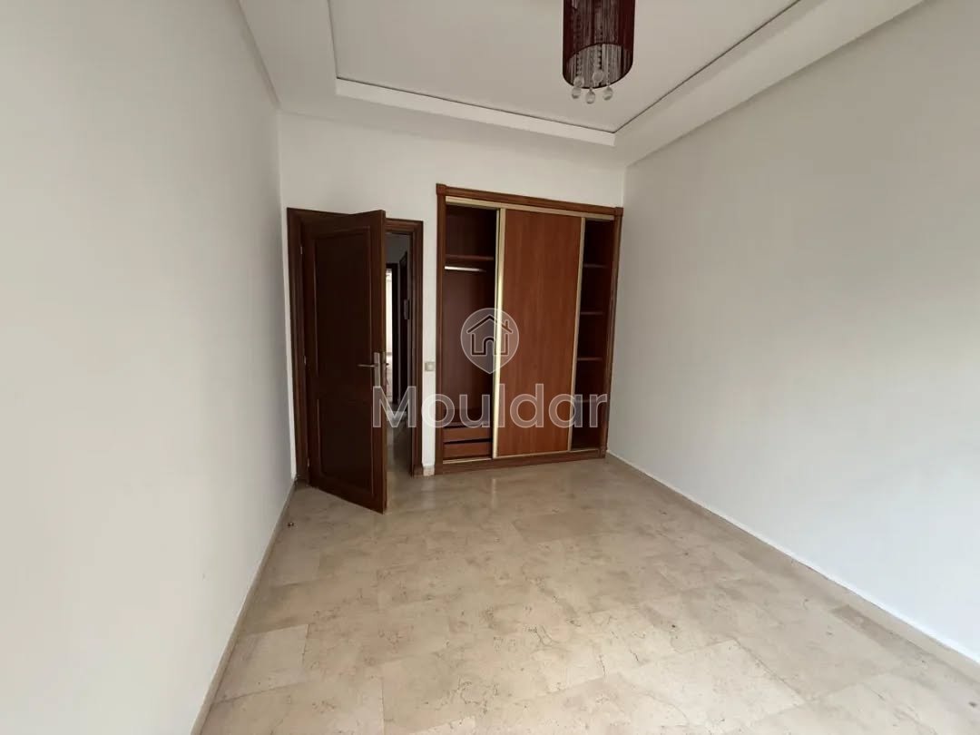 Charmantes Apartment zur Vermietung in Casablanca, Bourgogne - 110m² - Photo 10
