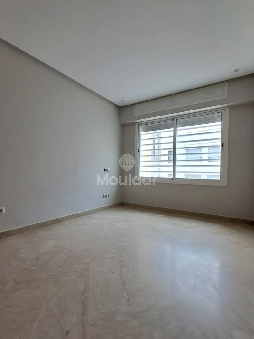 Casablanca Racine'da Kiralık Muhteşem 3 Odalı Daire - Photo 6