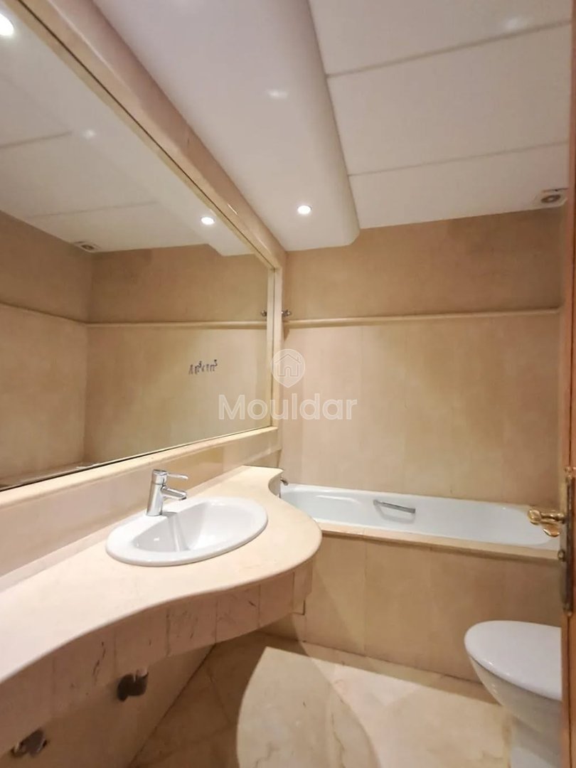 Casablanca Racine'da Kiralık Muhteşem 3 Odalı Daire - Photo 16