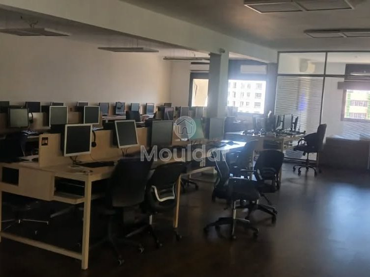 Casablanca'da kiralık ofis - Al Batha, 300 m² mevcut - Photo 4