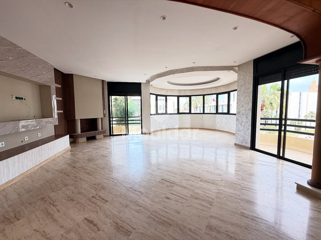 Do wynajęcia: Przestronne mieszkanie 3 pokoje w Hay Riad, Rabat - Photo 1