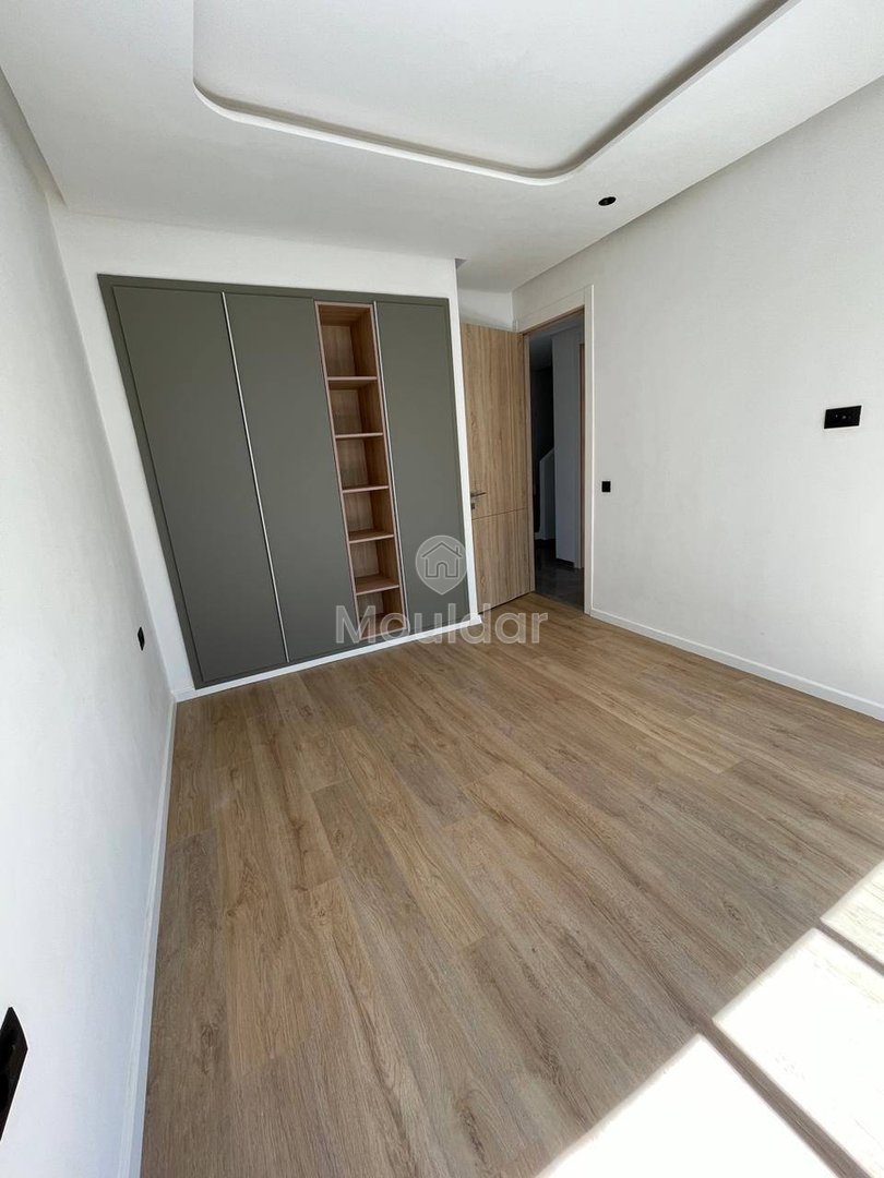Villa moderne à louer : 4 chambres à Aïn Diab, Casablanca - Photo 9