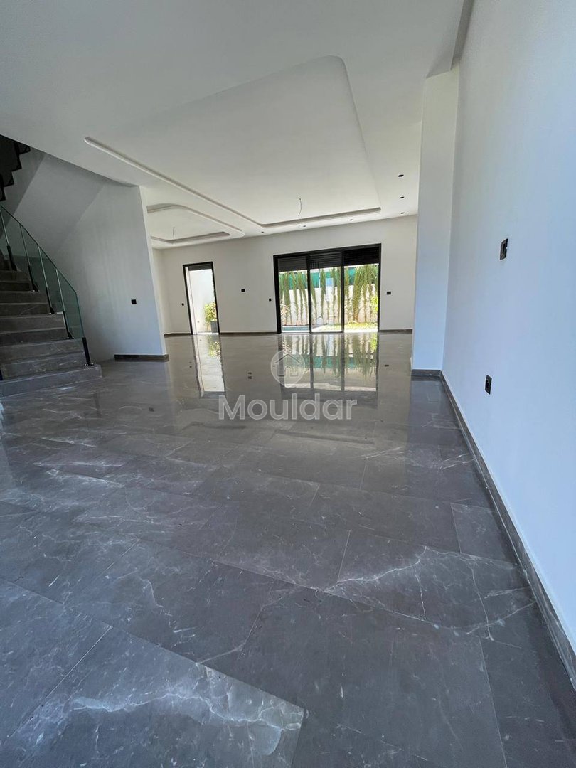 Villa moderne à louer : 4 chambres à Aïn Diab, Casablanca - Photo 4