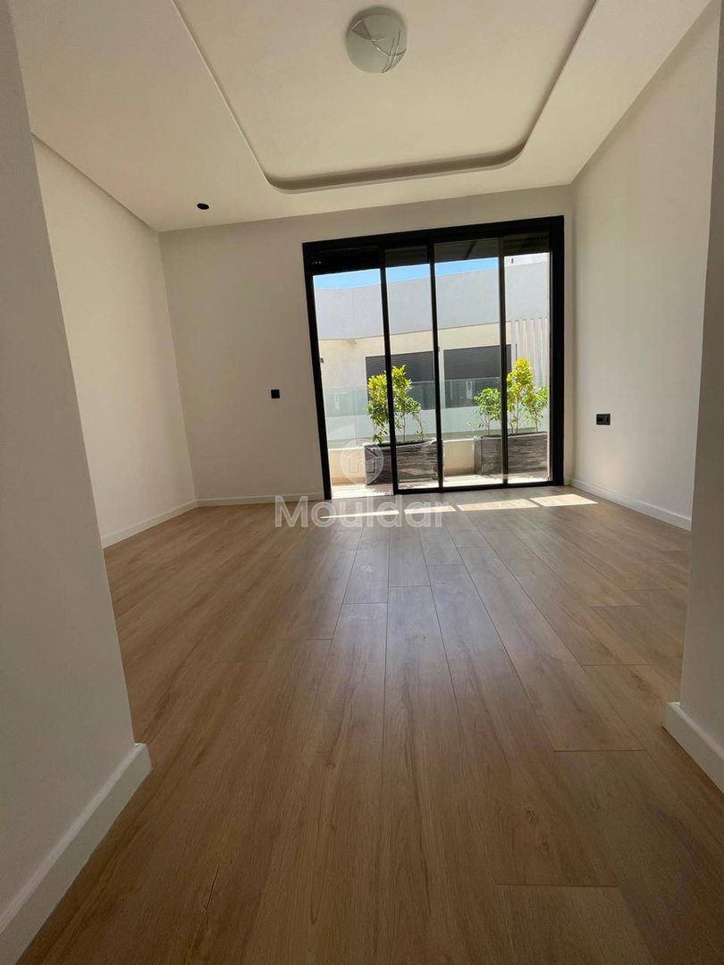 Villa moderne à louer : 4 chambres à Aïn Diab, Casablanca - Photo 3