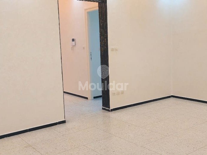 فيلا للإيجار في القنيطرة: ٤ غرف نوم واسعة! - Photo 16