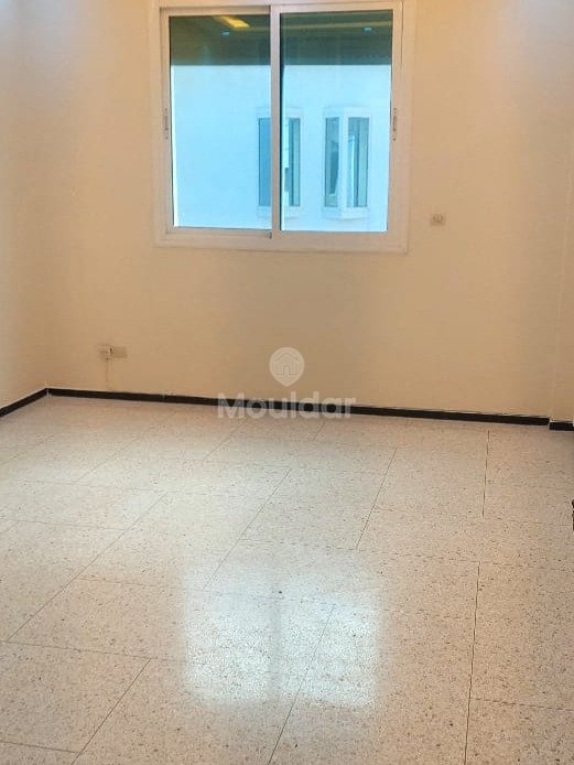 فيلا للإيجار في القنيطرة: ٤ غرف نوم واسعة! - Photo 7