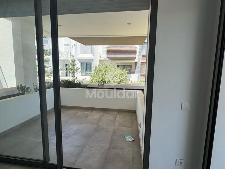 À Vendre : Appartement Spacieux 2 Chambres à Dar Bouazza - Photo 7