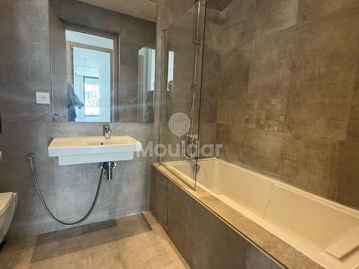 À Vendre : Appartement Spacieux 2 Chambres à Dar Bouazza - Photo 11