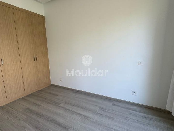 À Vendre : Appartement Spacieux 2 Chambres à Dar Bouazza - Photo 4