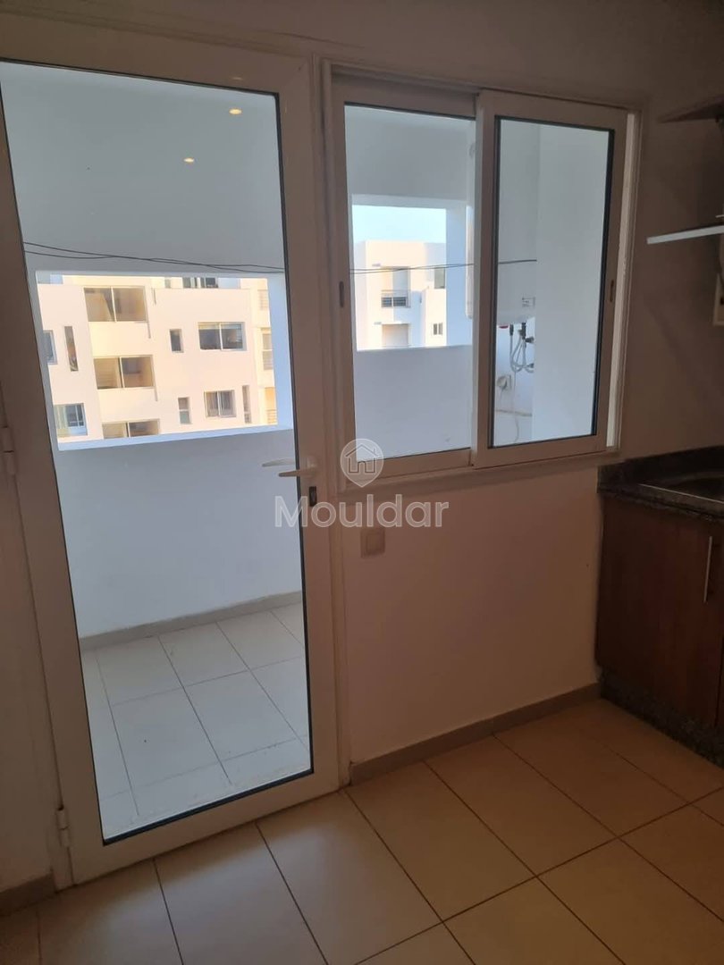 Appartamento in affitto a Dar Bouazza: Spazio vitale ideale - Photo 7