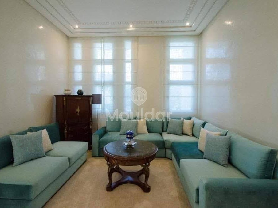 Elegant Villa for Sale in Fes - 541m² of Exception - Photo 1