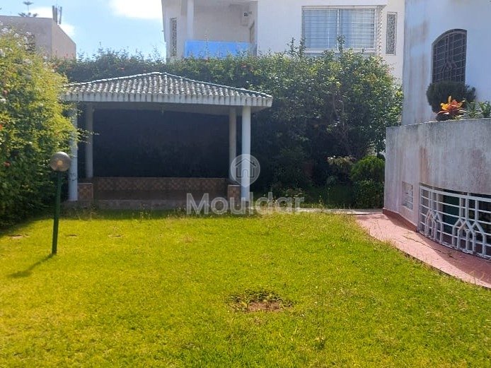 فيلا فسيحة في القنيطرة: 7 غرف، 620م² من الفخامة - Photo 12