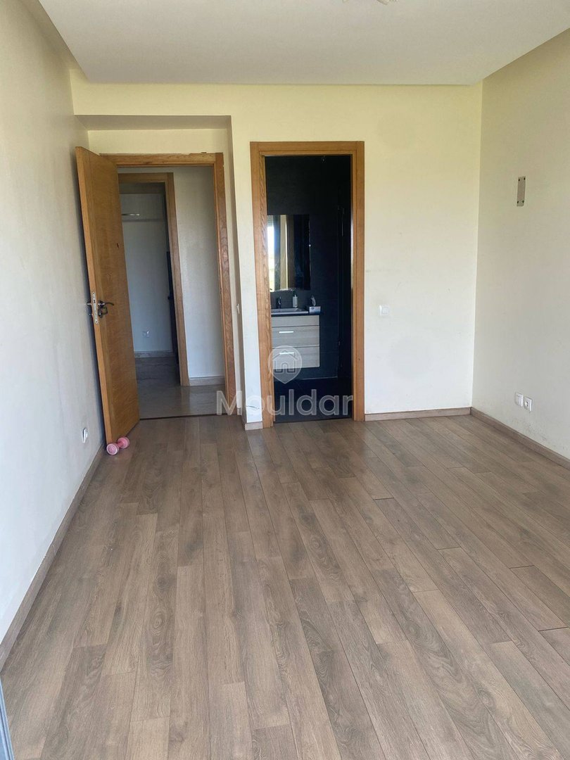 À vendre : Appartement moderne 2 chambres à Dar Bouazza - Photo 4