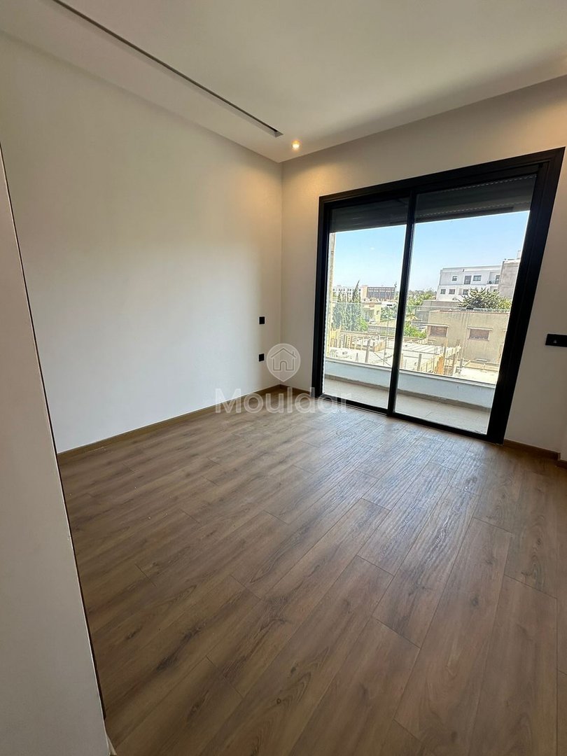 Encantador Apartamento de 3 Habitaciones en Alquiler en Casablanca Oasis - Photo 3