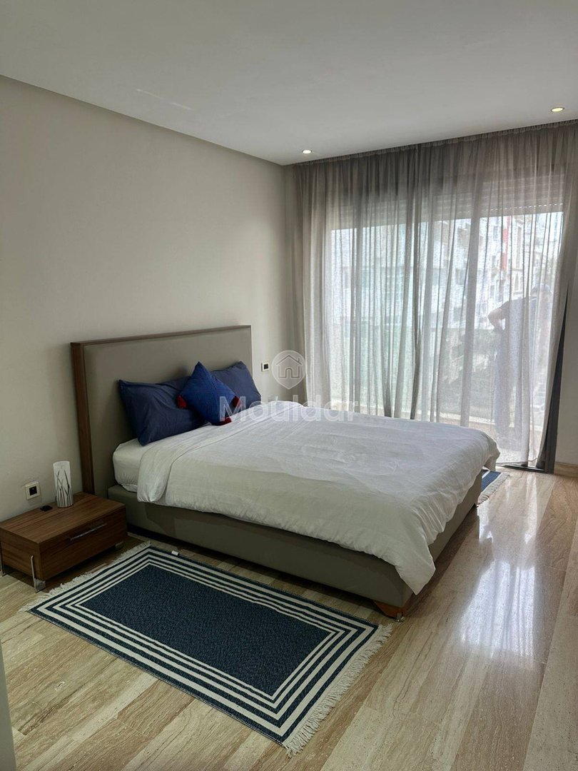 Abdou Chakir
Kiralık Daire Casablanca: Konfor ve Kentsel Modernite - Photo 4