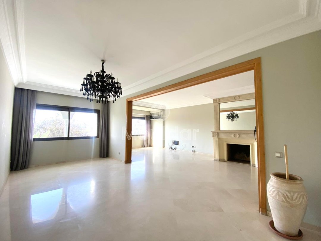 Υπέροχο διαμέρισμα προς ενοικίαση στη Μαδρίτη – 230 m² άνεση - Photo 2