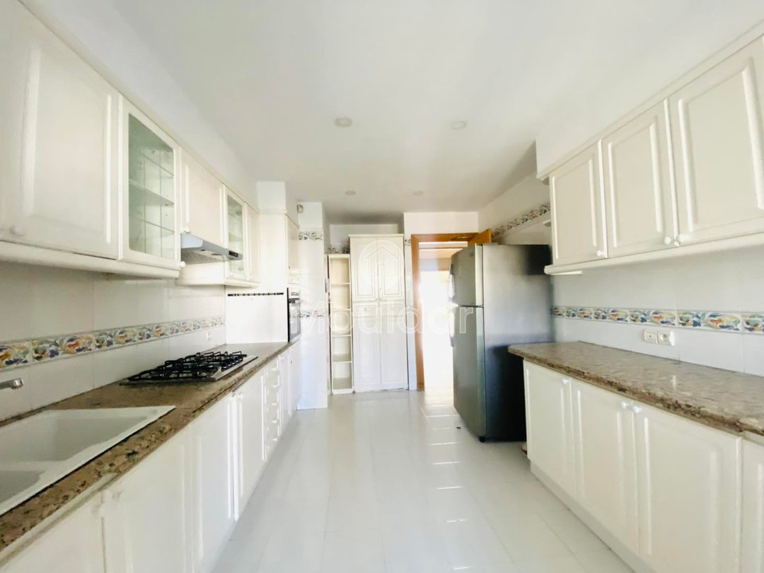 Υπέροχο διαμέρισμα προς ενοικίαση στη Μαδρίτη – 230 m² άνεση - Photo 6