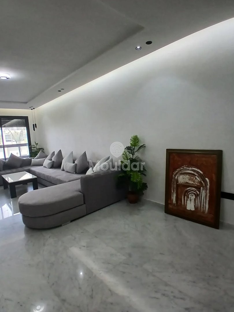 Casablanca huur is in ‎Casablanca الدار البيضاء‎. gemeubileerd appartement met 2 slaapkamers, woonkamer, jinane californie, 1e verdieping, 98 m², 12500 - Photo 2