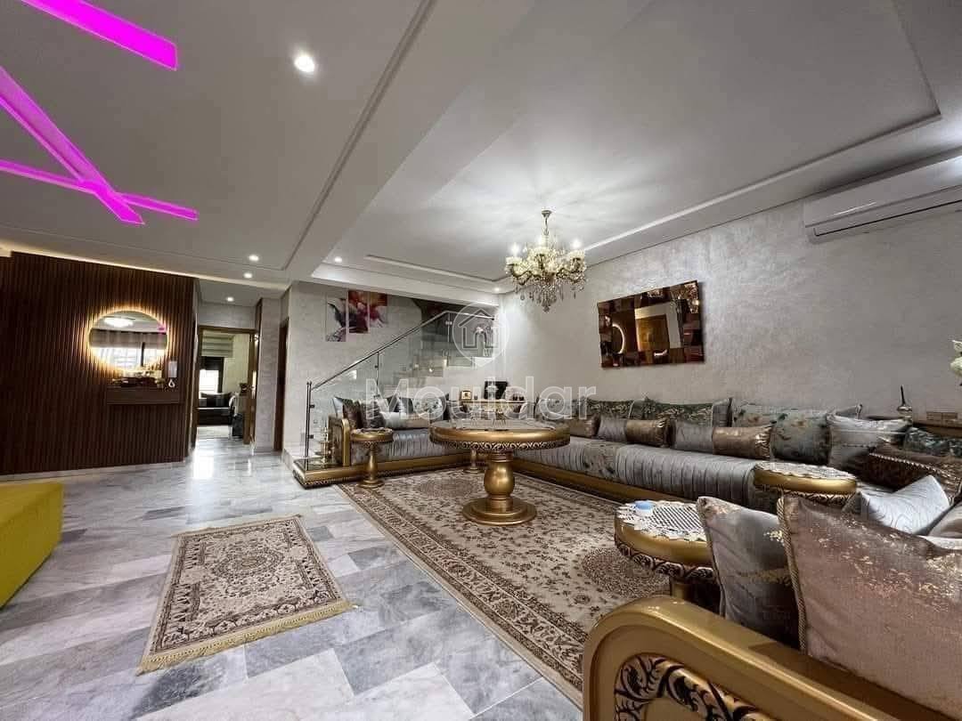 Spacious Apartment for Sale in Fez - 3 Bedrooms - Photo 2