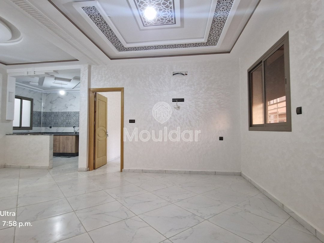 For Sale: 2 Bedroom Apartment in Ksar el-Kebir, 78 m² - Photo 1