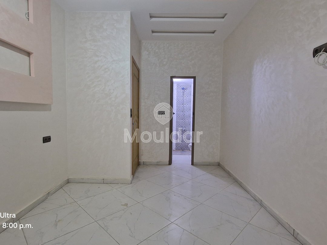 For Sale: 2 Bedroom Apartment in Ksar el-Kebir, 78 m² - Photo 2