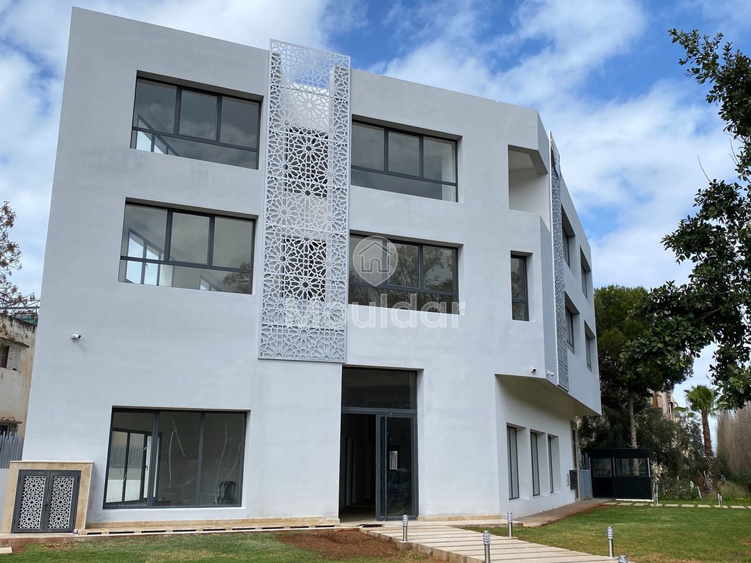 Γραφείο προς πώληση στο Temara κέντρο, 900 m² - Photo 1