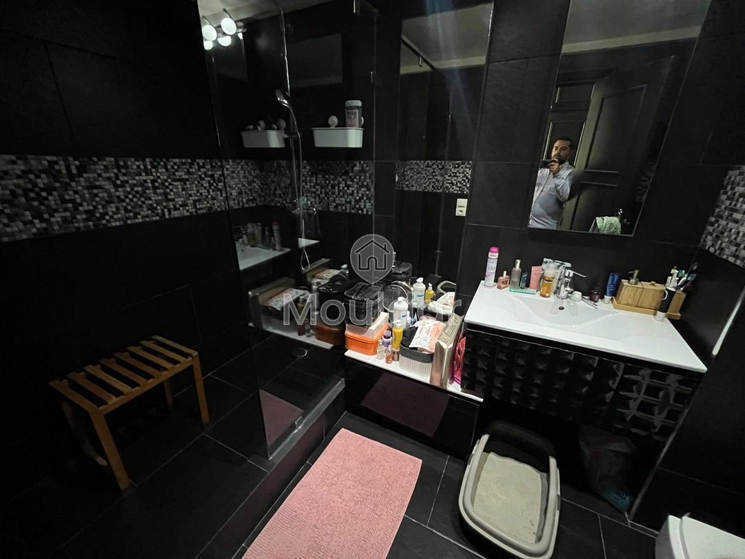 Spacious Apartment for Sale in Casablanca - Racine, 3 Bedrooms - Photo 16