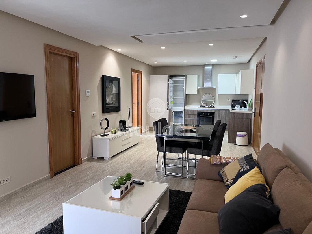 Charmantes Apartment zur Miete: Marina, Casablanca, 2 Schlafzimmer - Photo 2