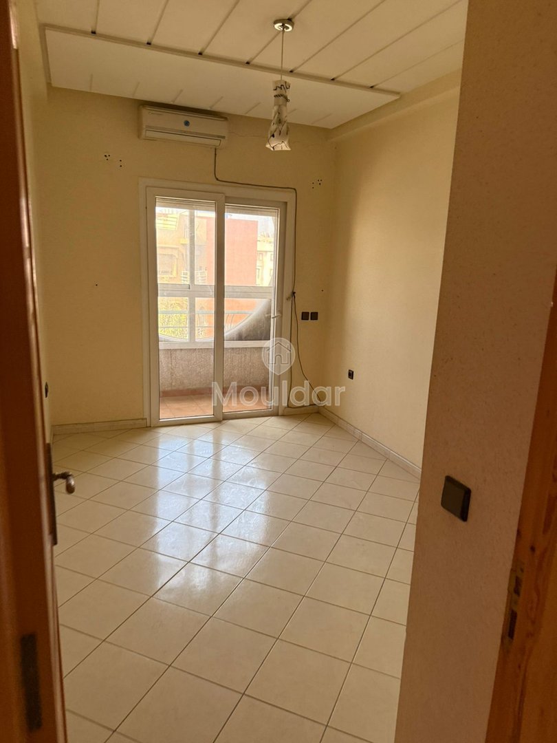 Agadir'de Hay Salam Mahallesi'nde 3 odalı satılık büyüleyici daire - Photo 5