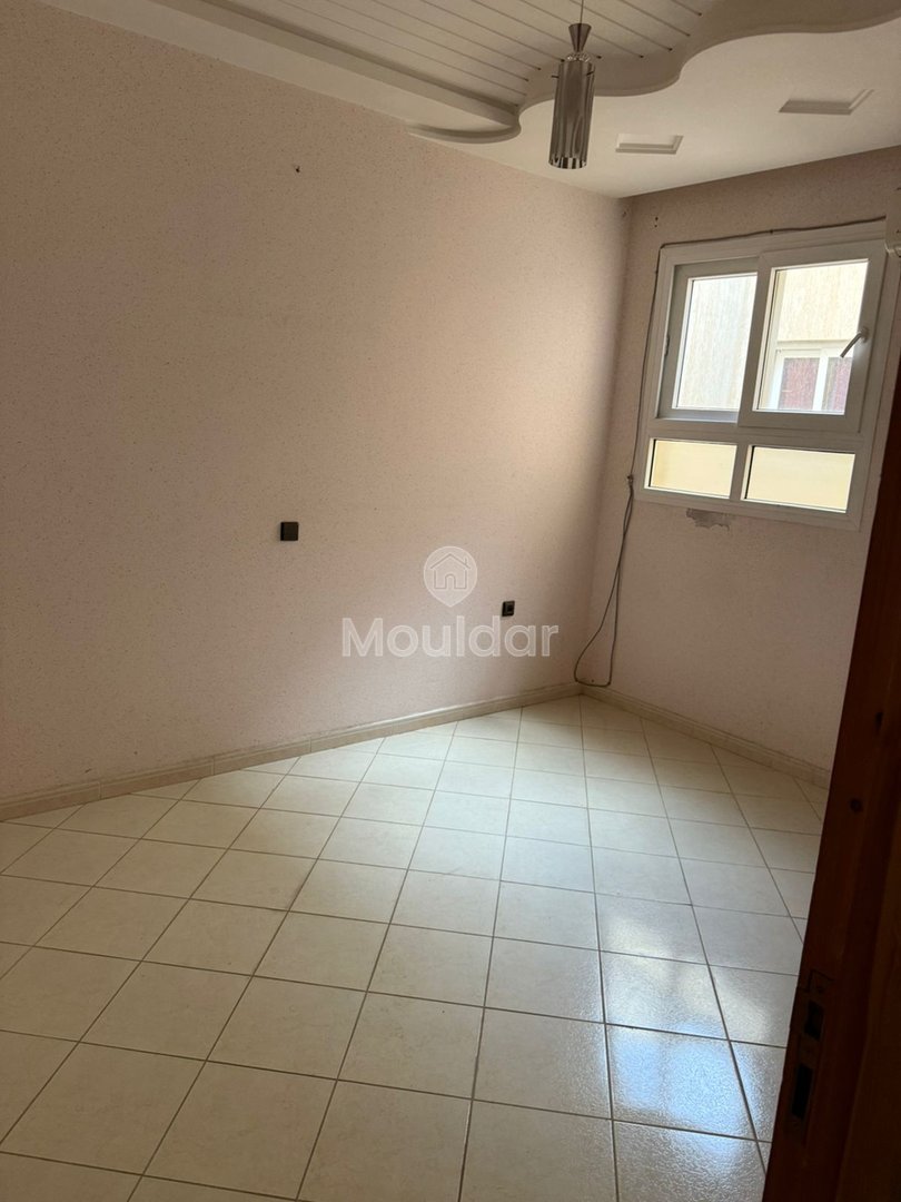 Agadir'de Hay Salam Mahallesi'nde 3 odalı satılık büyüleyici daire - Photo 3