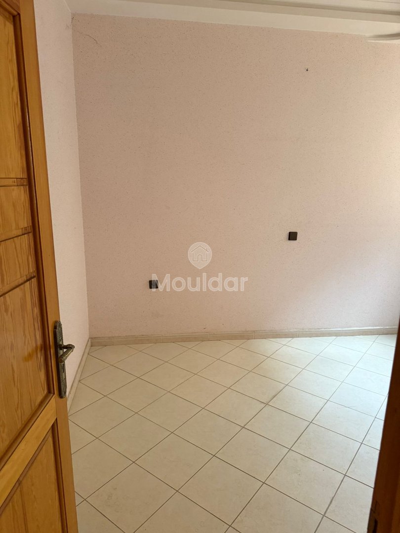 Agadir'de Hay Salam Mahallesi'nde 3 odalı satılık büyüleyici daire - Photo 2