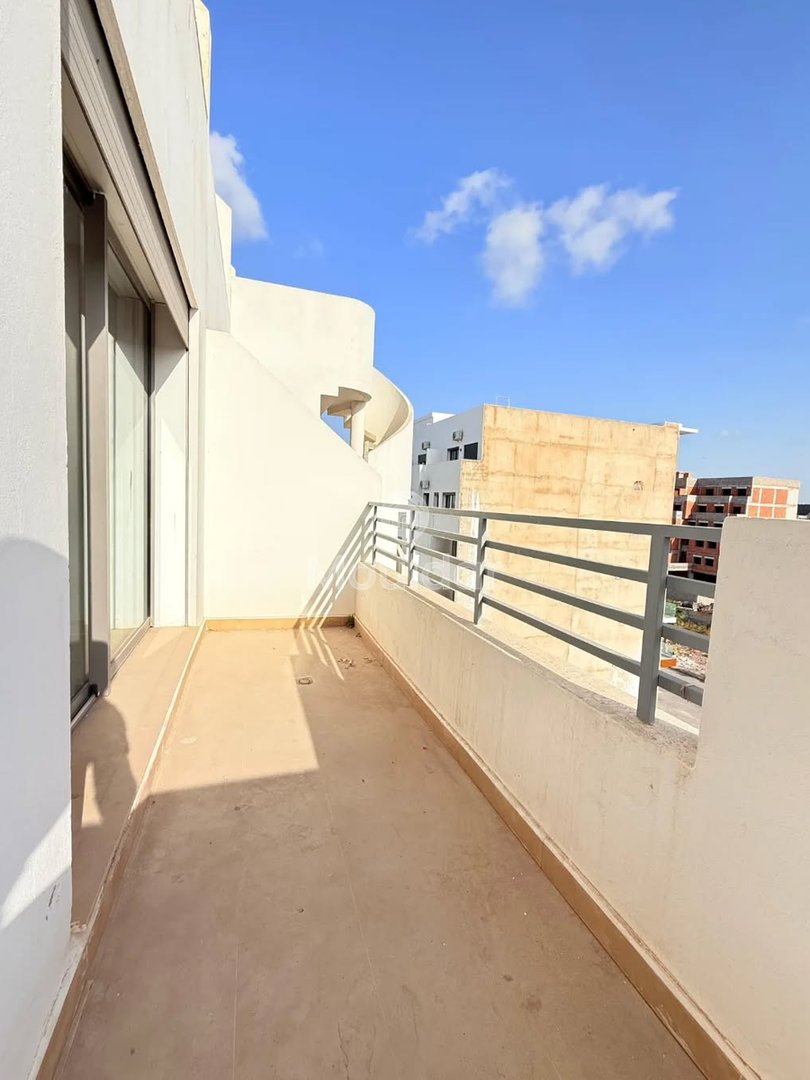 Studio in affitto: Fascino e spazio a Casablanca - Oulfa - Photo 2