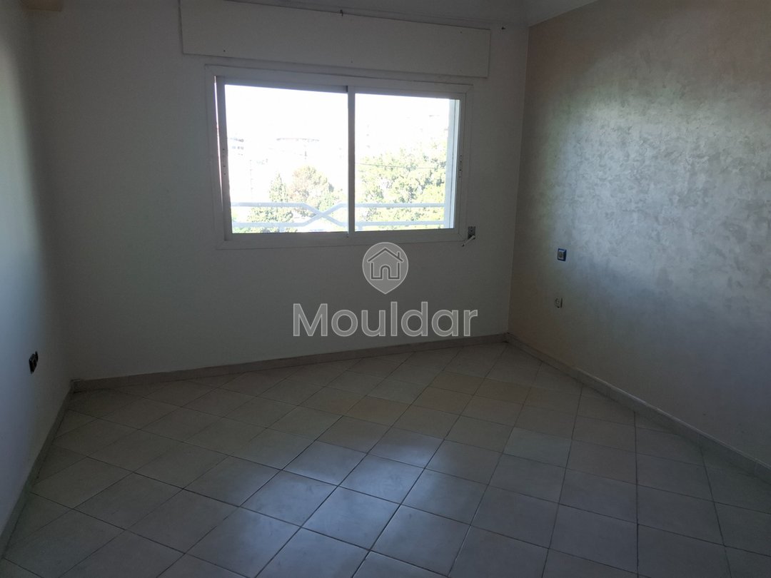 Bel Appartement 3 Chambres au Centre-ville de Tanger - Photo 8