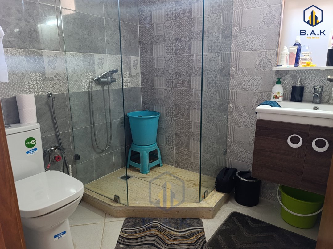 Apartamento en venta en el centro de Kénitra: Elegancia y confort - Photo 12