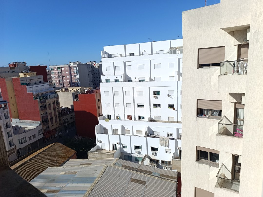 Apartment for Sale in Kénitra: 2 Bedrooms, 82m² on the 8th Floor - Photo 9