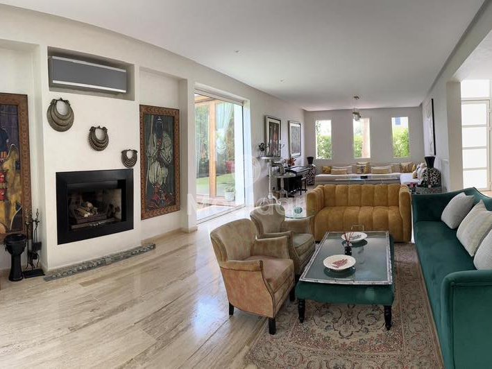 Villa d'Exception à Dar Bouazza : Votre Oasis de Luxe - Photo 1